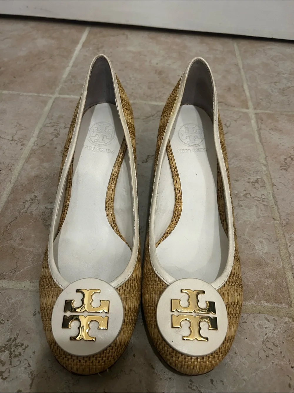 Tory Burch Sally Raffia Natural White Straw Woven Wedge Heels Size 9.5 M
